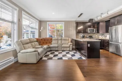 53 19525 73 Avenue, Surrey, BC, Surrey — Townhouse for sale