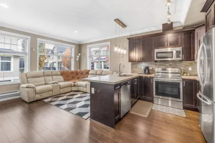 53 19525 73 Avenue, Surrey, BC, Surrey — Townhouse for sale