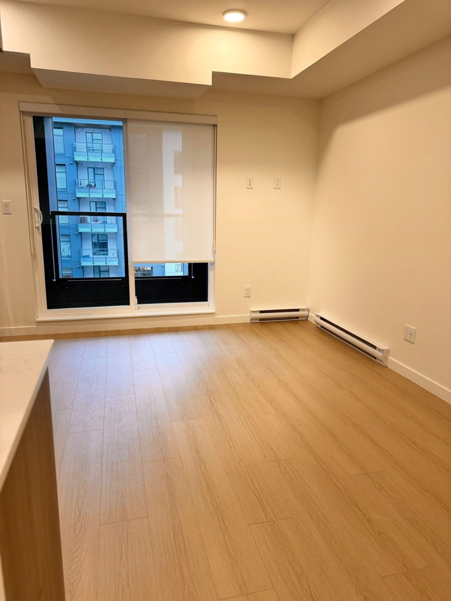 Primary Bathroom Photo of 424 10828 139a Street, Surrey, BC