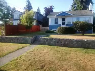 442 E 4th Street, North Vancouver, BC, North Vancouver — Single Family Residence for sale