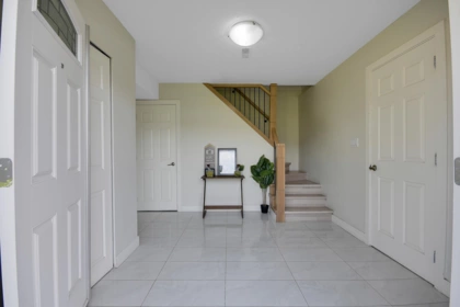 Kitchen Photo of 9488 127a Street, Surrey, BC