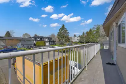 Outdoor Deck Photo of 9488 127a Street, Surrey, BC