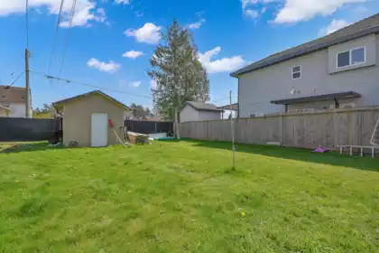 Outdoor Patio Photo of 9488 127a Street, Surrey, BC