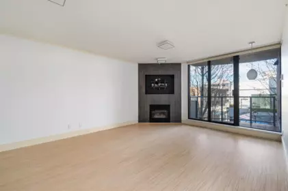 306 1575 W 10th Avenue, Vancouver, BC, Vancouver — Apartment/Condo for sale