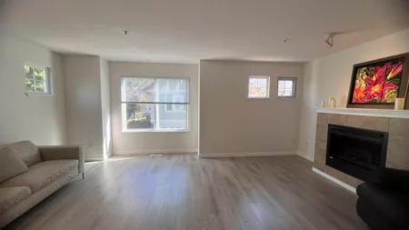 Breakfast Nook Photo of 79 12711 64 Avenue, Surrey, BC