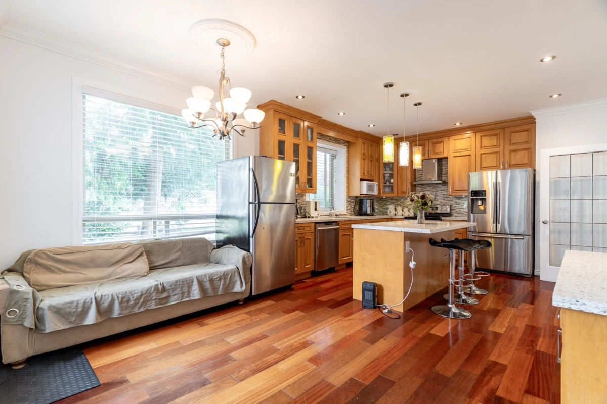 Guest Bathroom Photo of 8327 169a Street, Surrey, BC