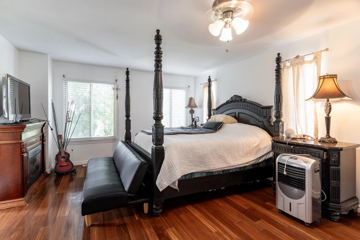 Hallway Photo of 8327 169a Street, Surrey, BC