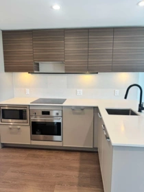 1908 13725 George Junction, Surrey, BC, Whalley — 1 bed apartment/condo for sale