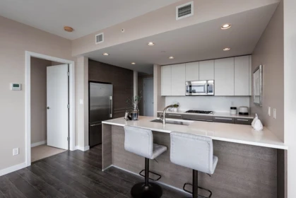 2408 4485 Skyline Drive, Burnaby, BC, Burnaby — Apartment/Condo for sale