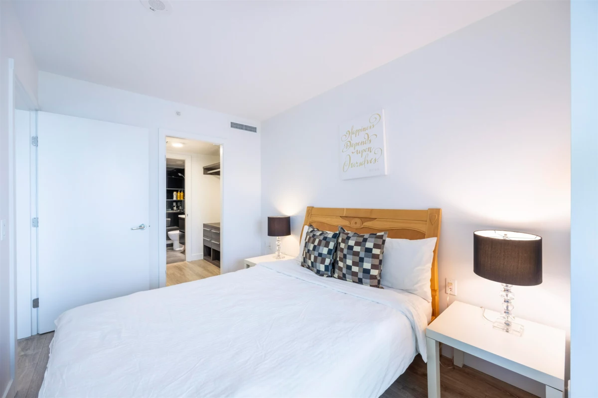 Kitchen Photo of 620 6328 No. 3 Road, Richmond, BC