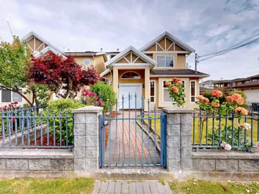 6685 Halifax Street, Burnaby, BC, Burnaby — Half Duplex for sale