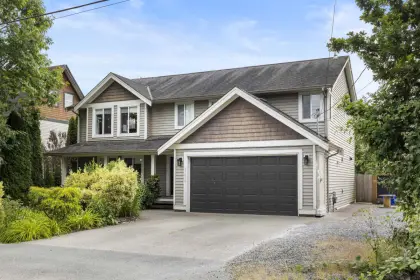 21670 Maxwell Crescent, Langley, BC, Langley — Single Family Residence for sale