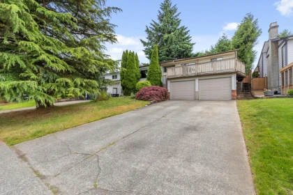 21220 93a Avenue, Langley, BC, Langley — Single Family Residence for sale