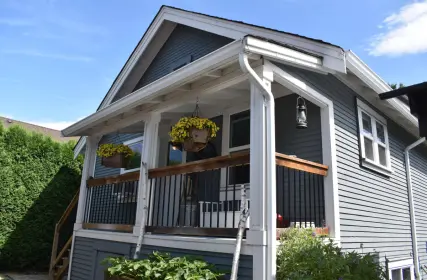 6872 Lougheed Highway, Agassiz, BC, Agassiz — Single Family Residence for sale