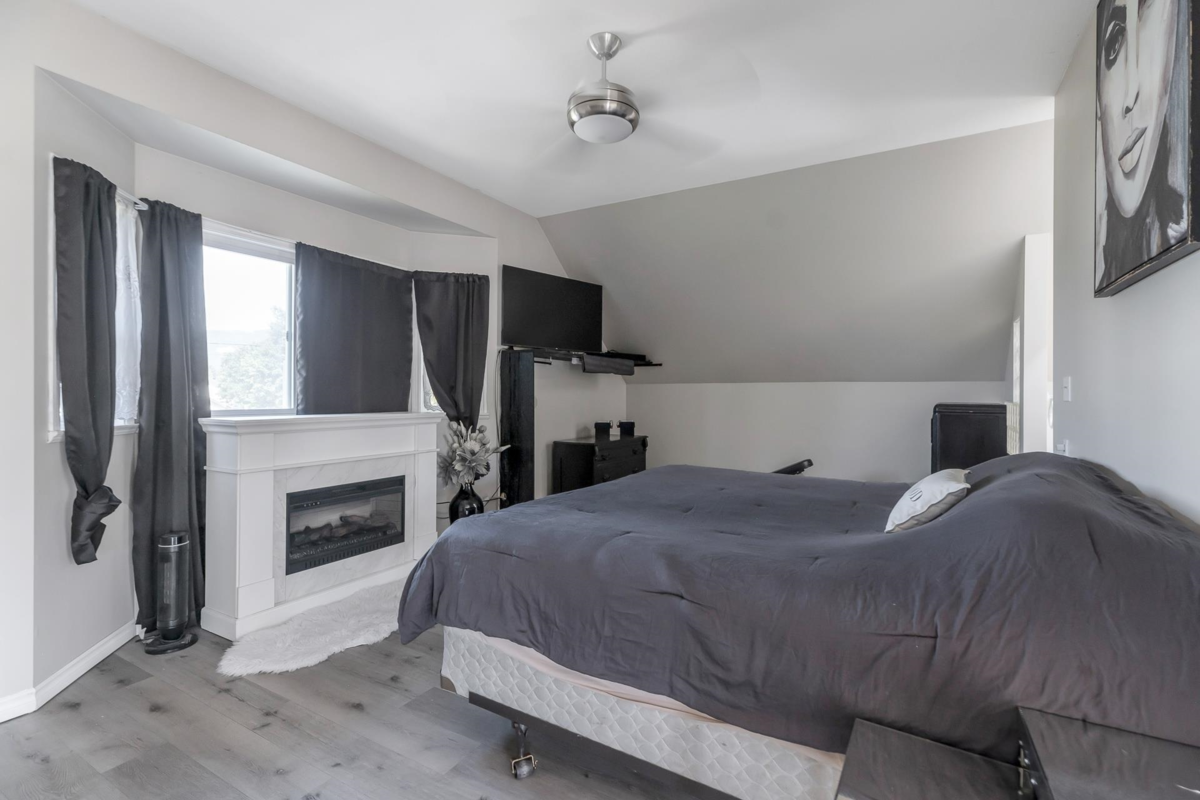Guest Bathroom Photo of 3850 Boundary Road, Yarrow, BC