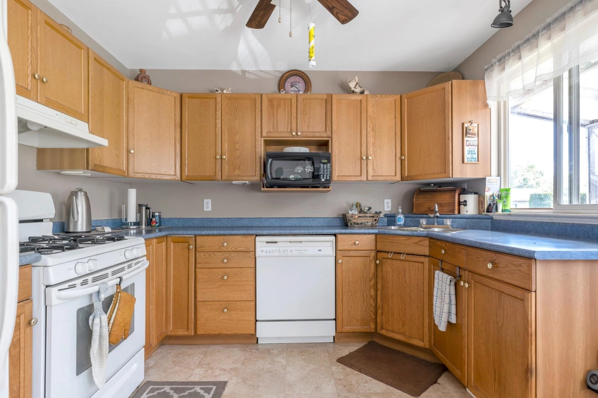 Mudroom Photo of 3850 Boundary Road, Yarrow, BC