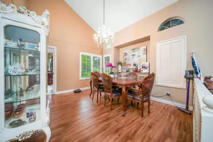 Kitchen Photo of 15007 75 Avenue, Surrey, BC