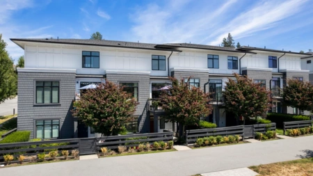 75 15255 Sitka Drive, Surrey, BC, Surrey — Townhouse for sale