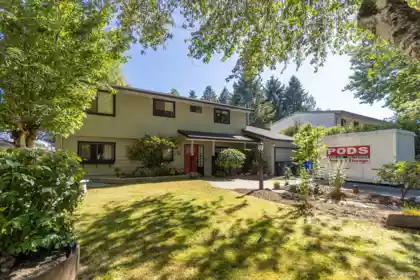 17368 62a Avenue, Surrey, BC, Surrey — Single Family Residence for sale
