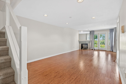 24 1207 Confederation Drive, Port Coquitlam, BC, Port Coquitlam — Townhouse for sale