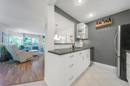 214 555 W 14th Avenue, Vancouver, BC, Vancouver — Apartment/Condo for sale