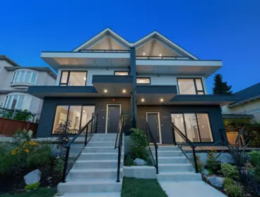 2 1632 E 21st Avenue, Vancouver, BC, Vancouver — Half Duplex for sale