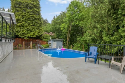 Front Yard Photo of 2739 Sheffield Way, Abbotsford, BC