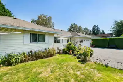 1163 King George Boulevard, Surrey, BC, Surrey — Single Family Residence for sale