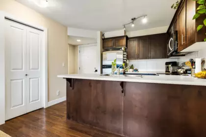 302 46150 Bole Avenue, Chilliwack, BC, Chilliwack — Apartment/Condo for sale