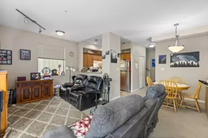 203 1436 Portage Road, Pemberton, BC, Pemberton — Apartment/Condo for sale