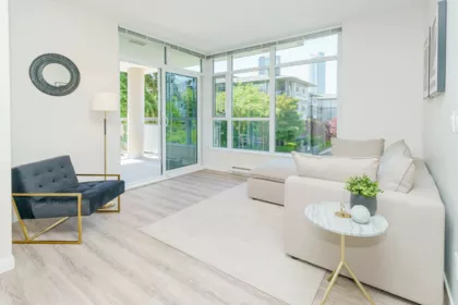 205 711 Breslay Street, Coquitlam, BC, Coquitlam — Apartment/Condo for sale