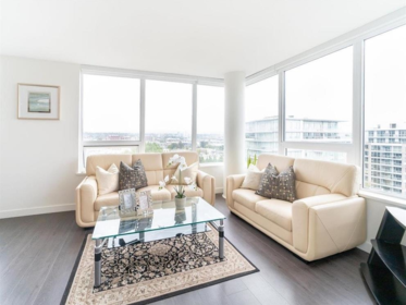 1806 8833 Hazelbridge Way, Richmond, BC, Richmond — Apartment/Condo for sale