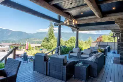 Breakfast Nook Photo of 6316 Crowston Road, Sechelt, BC