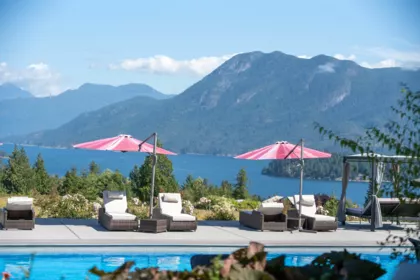 6316 Crowston Road, Sechelt, BC, Sechelt — Single Family Residence for sale