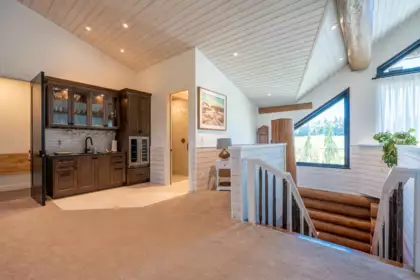 Mudroom Photo of 6316 Crowston Road, Sechelt, BC