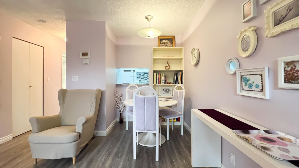 Kitchen Photo of 213 8540 Citation Drive, Richmond, BC