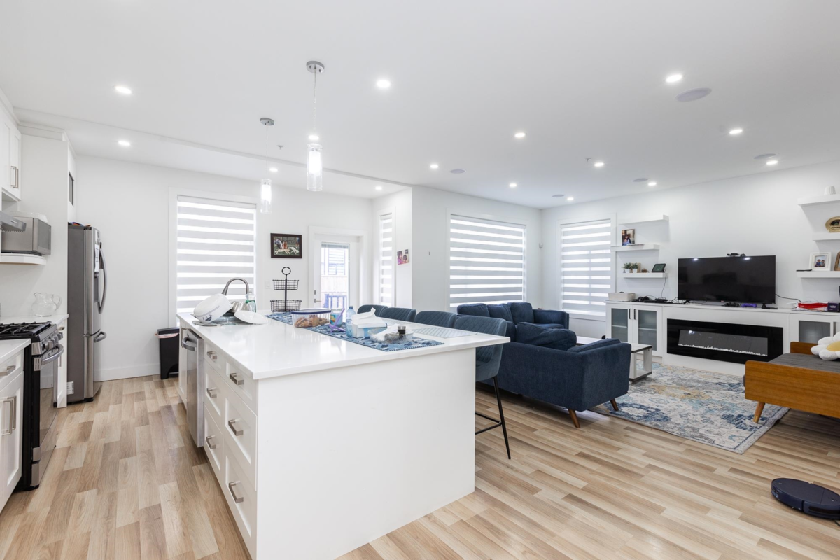 Pantry Photo of 36689 Dianne Brook Avenue, Abbotsford, BC