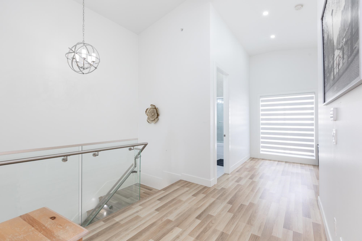 Primary Bathroom Photo of 36689 Dianne Brook Avenue, Abbotsford, BC