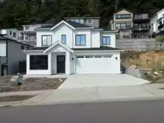 34007 Barker Court, Mission, BC