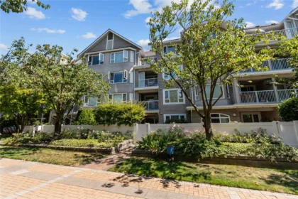 130 5888 Dover Crescent, Richmond, BC, Richmond — Apartment/Condo for sale