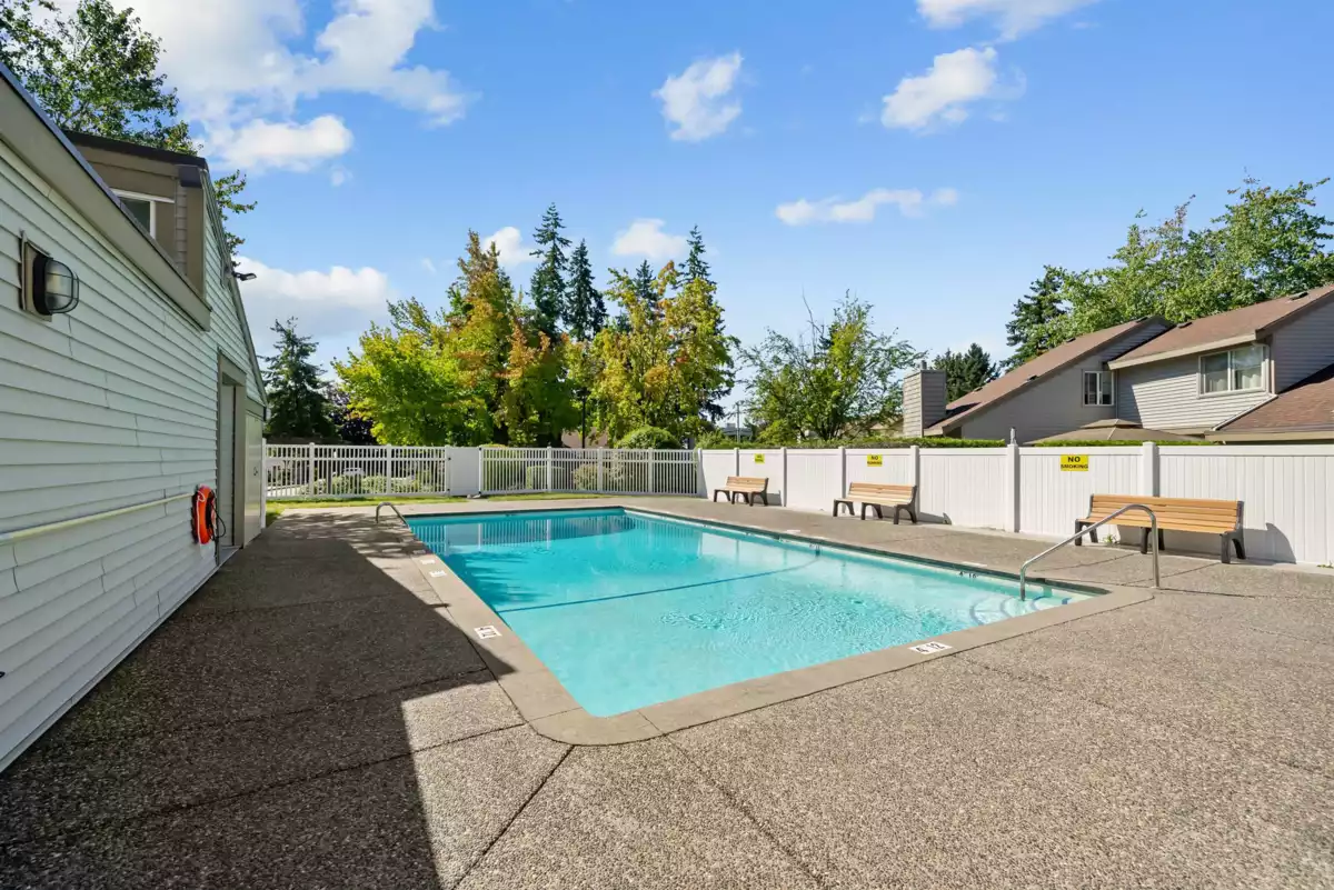 Community Amenities Photo (Clubhouse) of 6061 E Greenside Drive, Surrey, BC