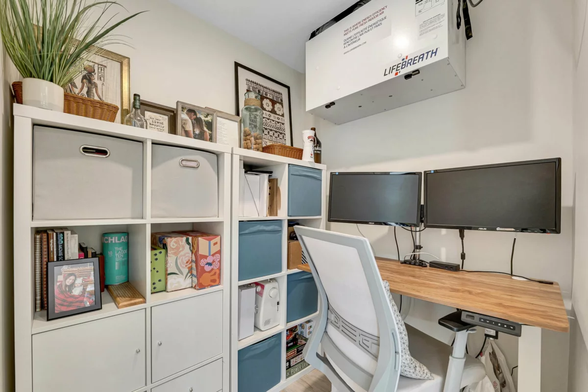 Basement Recreation Room Photo of 448 38362 Buckley Avenue, Squamish, BC