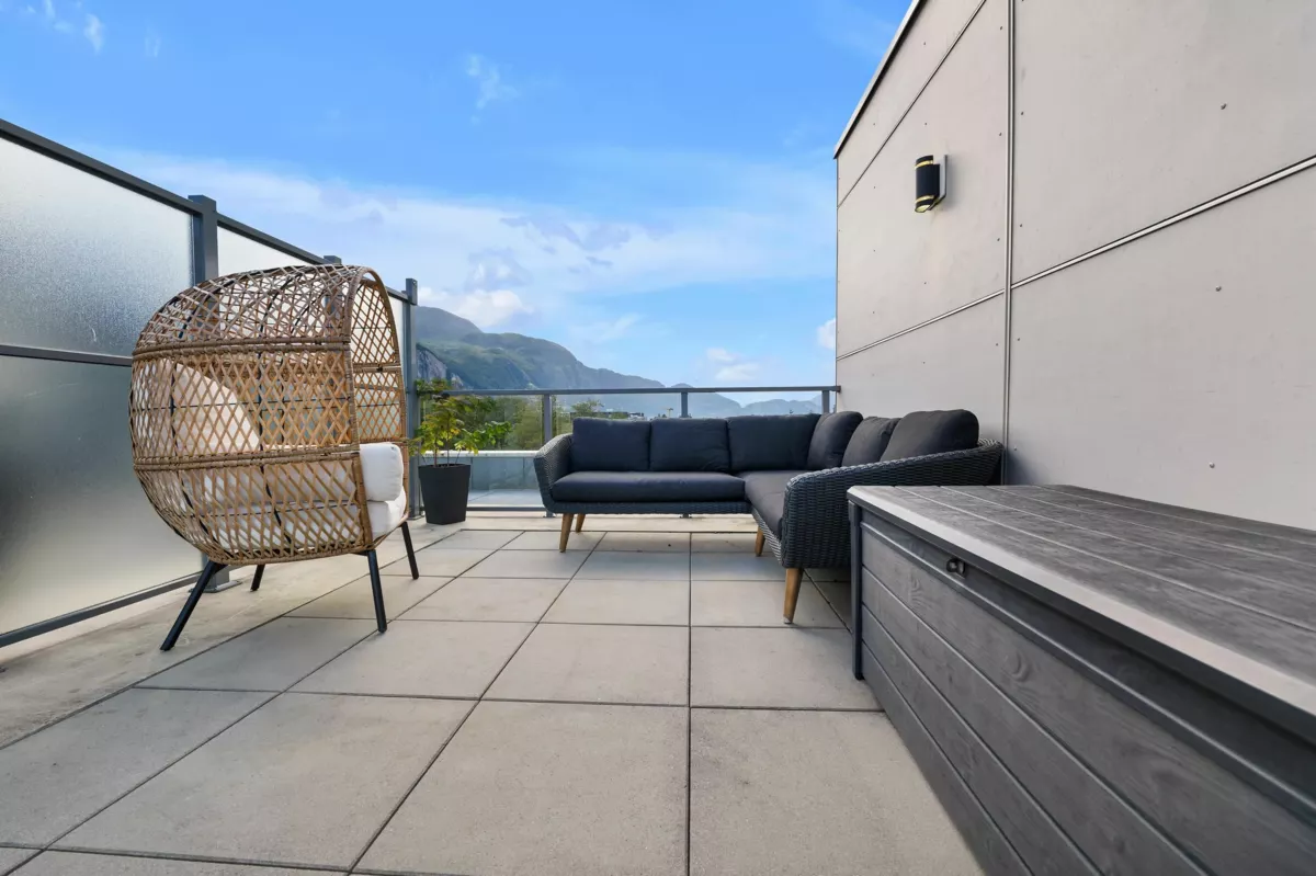 Family Room Photo of 448 38362 Buckley Avenue, Squamish, BC