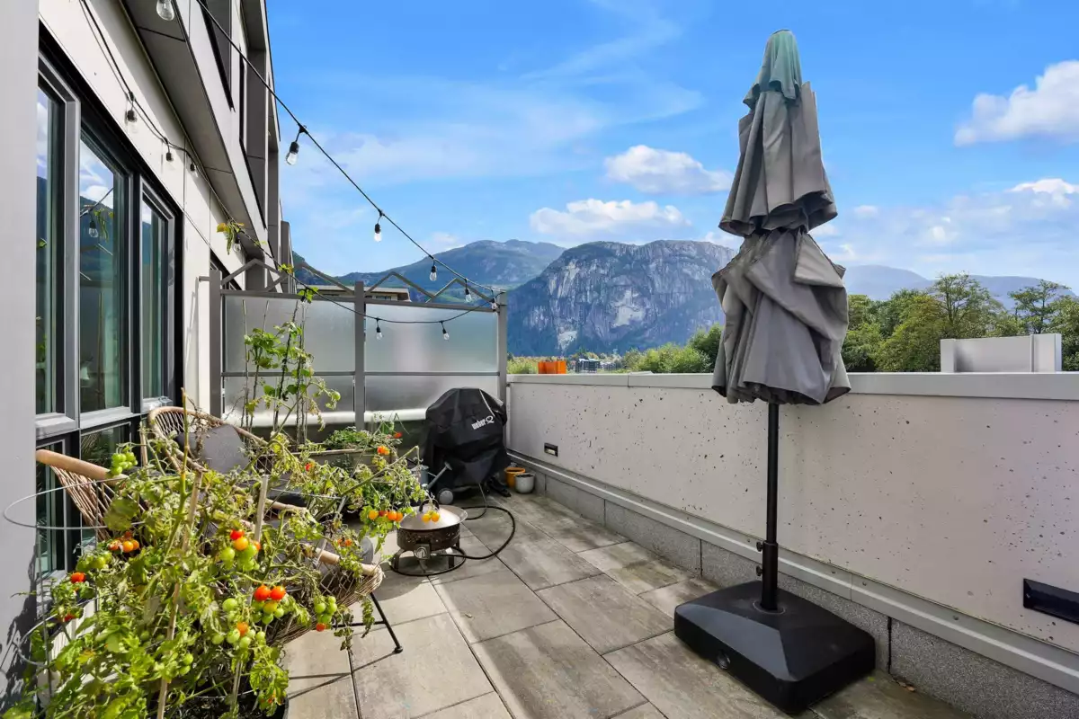 Kitchen Photo of 448 38362 Buckley Avenue, Squamish, BC