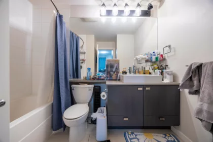 Guest Bathroom Photo of 222 5655 210a Street, Langley, BC