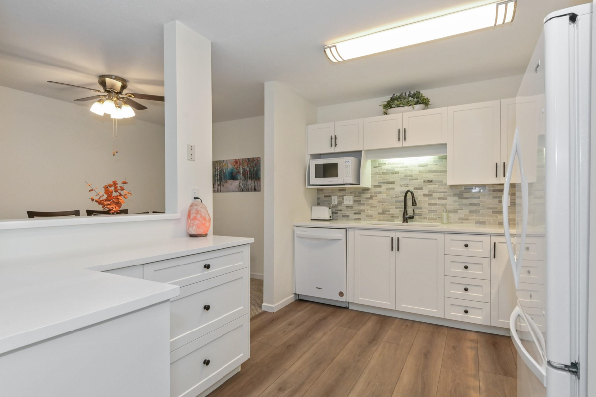 Primary Bathroom Photo of 106 7554 Briskham Street, Mission, BC