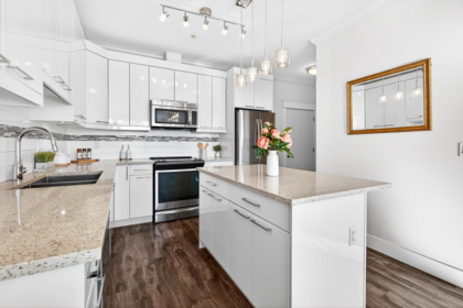508 19228 64 Avenue, Surrey, BC