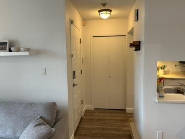 Hallway Photo of 103 3 K De K Court, New Westminster, BC