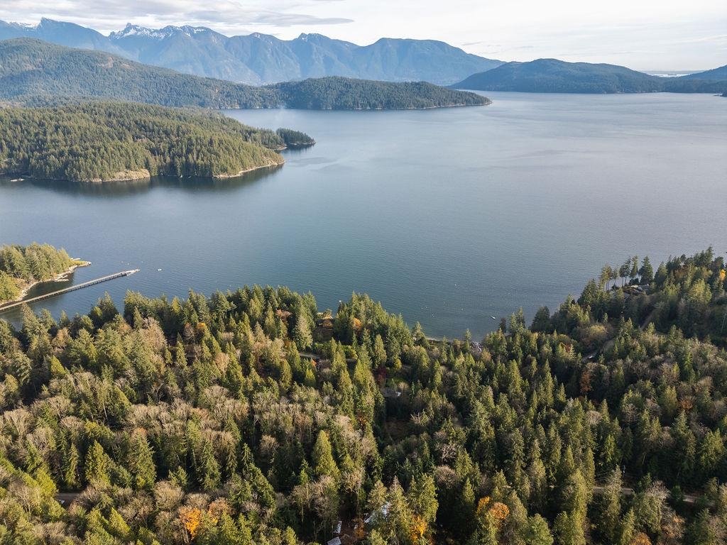 Office / Den Photo of 883 West Bay Road, Gambier Island, BC