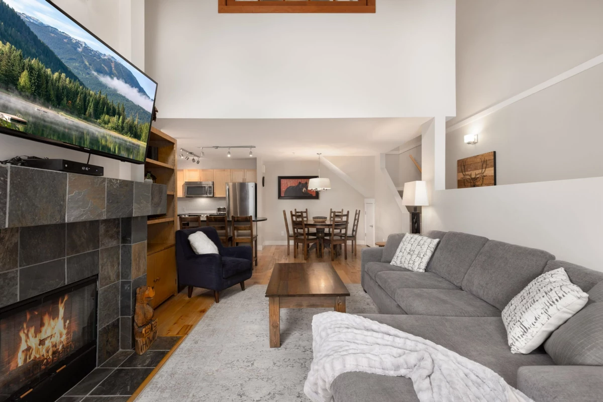 Guest Bathroom Photo of 25 4637 Blackcomb Way, Whistler, BC